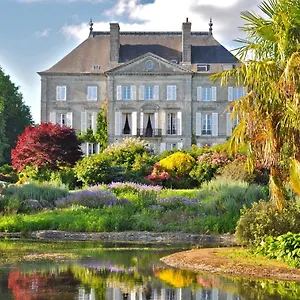 Chateau De La Foltiere Le Chatellier (Ille-et-Vilaine)